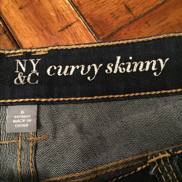 NY&C Curvy Skinny Size 6 Dark Denim Jeans - Picture 3 of 5